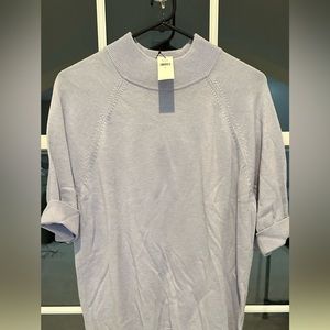 Banana Republic factory mock neck short sleeve sweater. Size Large. Light blue.